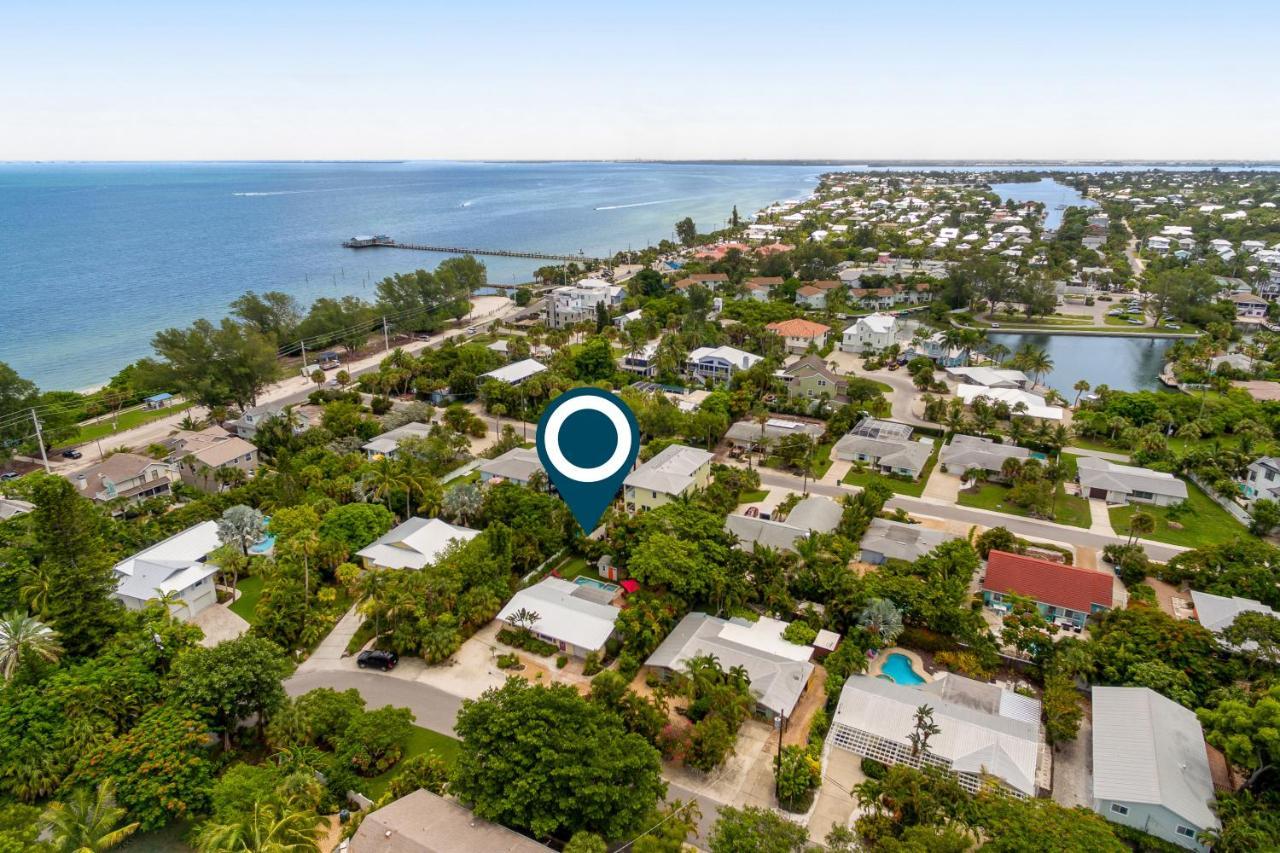 Villa Getaway On Gladiolus Anna Maria Exterior foto
