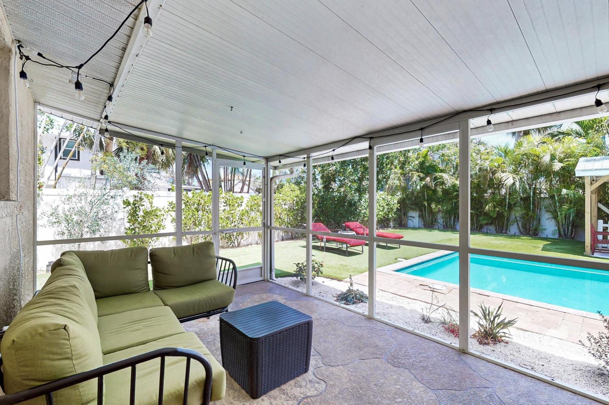 Villa Getaway On Gladiolus Anna Maria Exterior foto